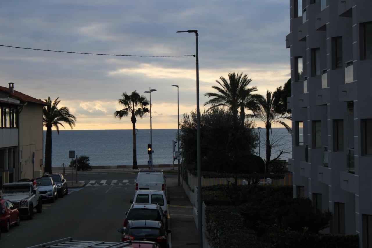 Hotel La Villa Des Oliviers Cagnes-sur-Mer Exterior foto